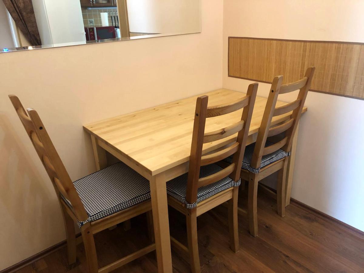 Byt s krásnou vyhlídkou na hotel Imperial Karlovy Vary Esterno foto